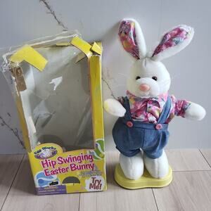 VTG 1998 Hip Swinging Easter‎ Bunny Animated Plush Works Tested